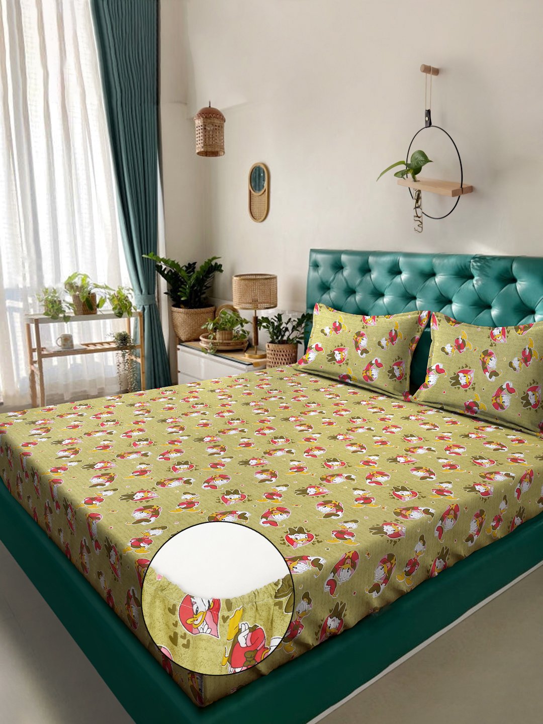 Green Cartoon Characters 400 TC Pure Cotton Fitted Double Bedsheet with 2 Pillow Covers