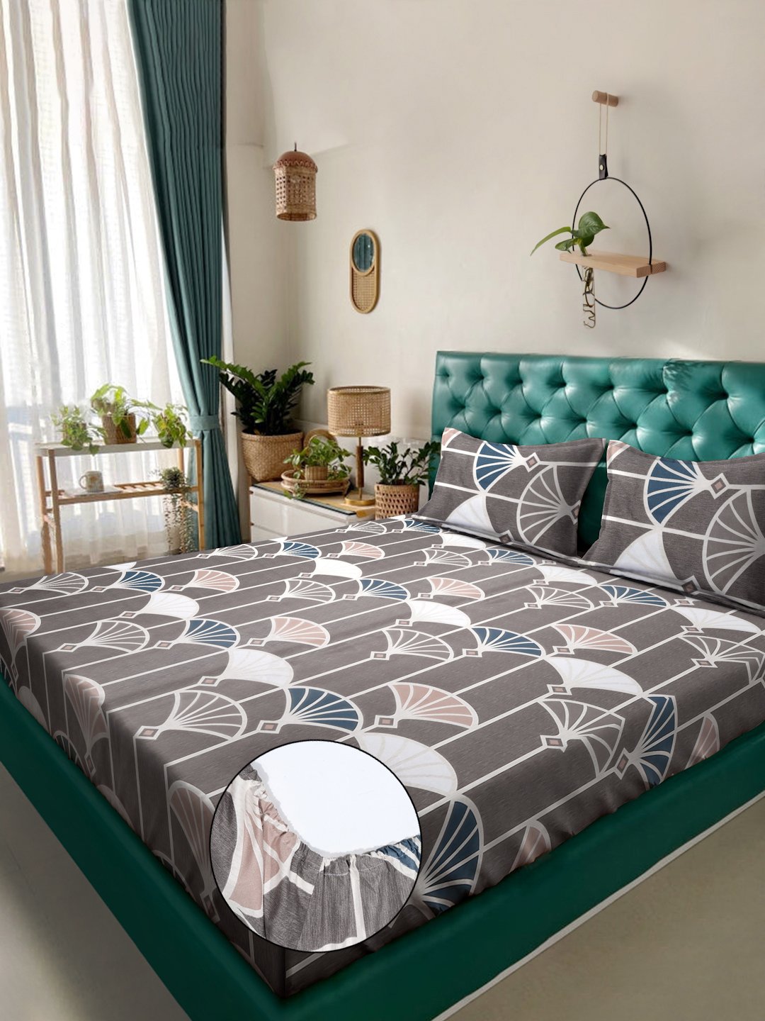 Brown Floral 300 TC Cotton Blend Fitted Double Bedsheet with 2 Pillow Covers