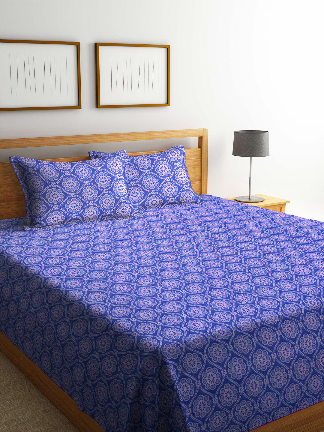 100% Pure Cotton King Size Handwoven Bed Cover with Two Pillow Covers by KLOTTHEĀ® (Green)