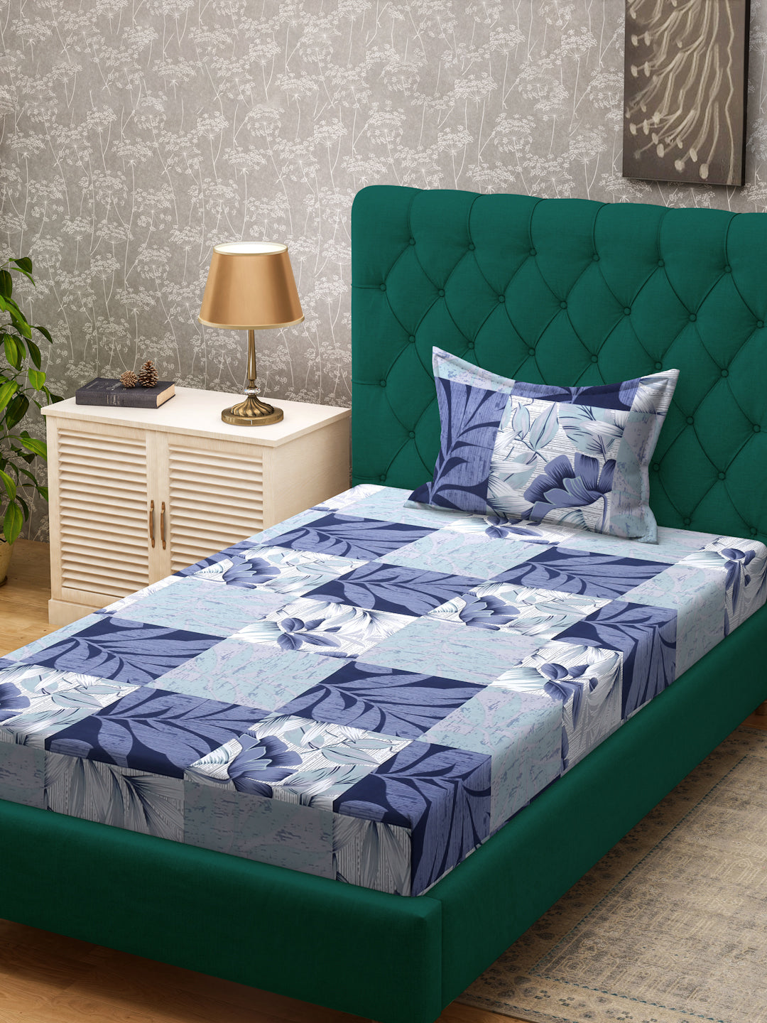 Klotthe Blue Floral 300 TC Cotton Blend Single Bedsheet with Pillow Cover