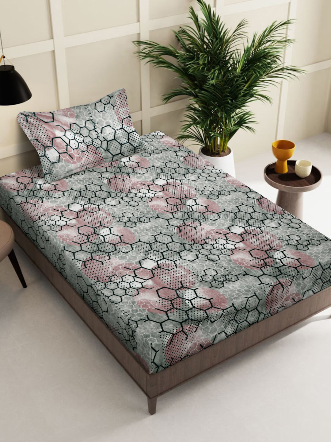 Klotthe Multicolor Geometric Woolen Single Bed Sheet with Pillow Cover