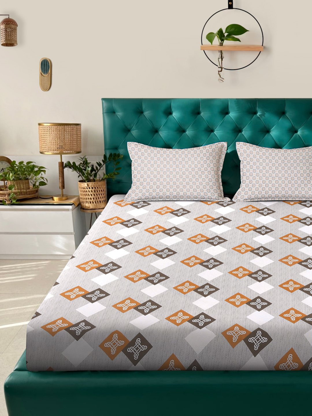 Grey Geometric 400 TC Pure Cotton Fitted Double Bedsheet with 2 Pillow Covers