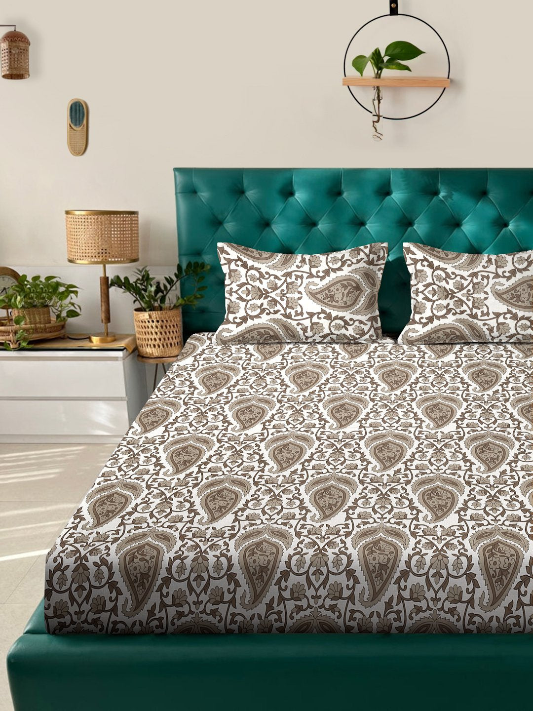 Begie Floral 300 TC Cotton Blend Fitted Double Bedsheet with 2 Pillow Covers