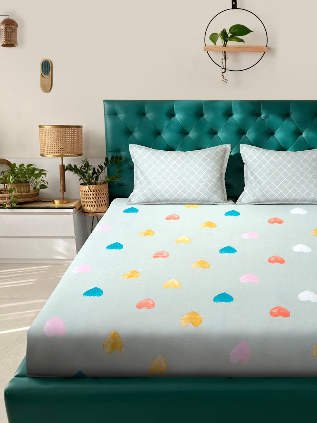 Green Abstract 300 TC Cotton Blend Fitted Double Bedsheet with 2 Pillow Covers
