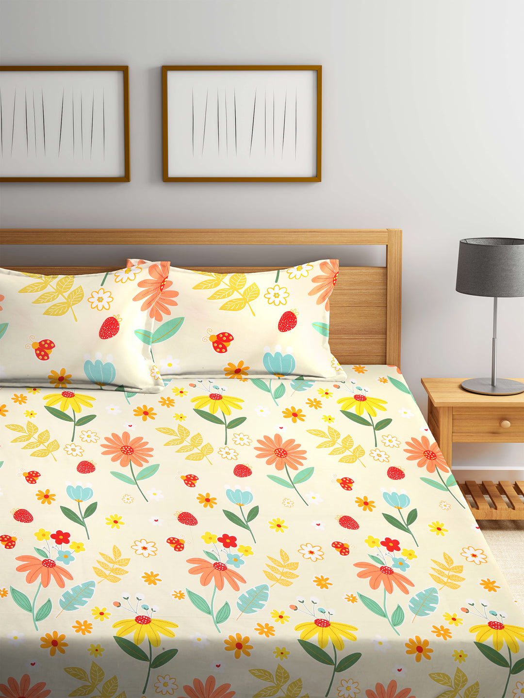 Klotthe Multi Floral 210 TC Polycotton Elasticated Double Bedsheet with 2 Pillow Covers
