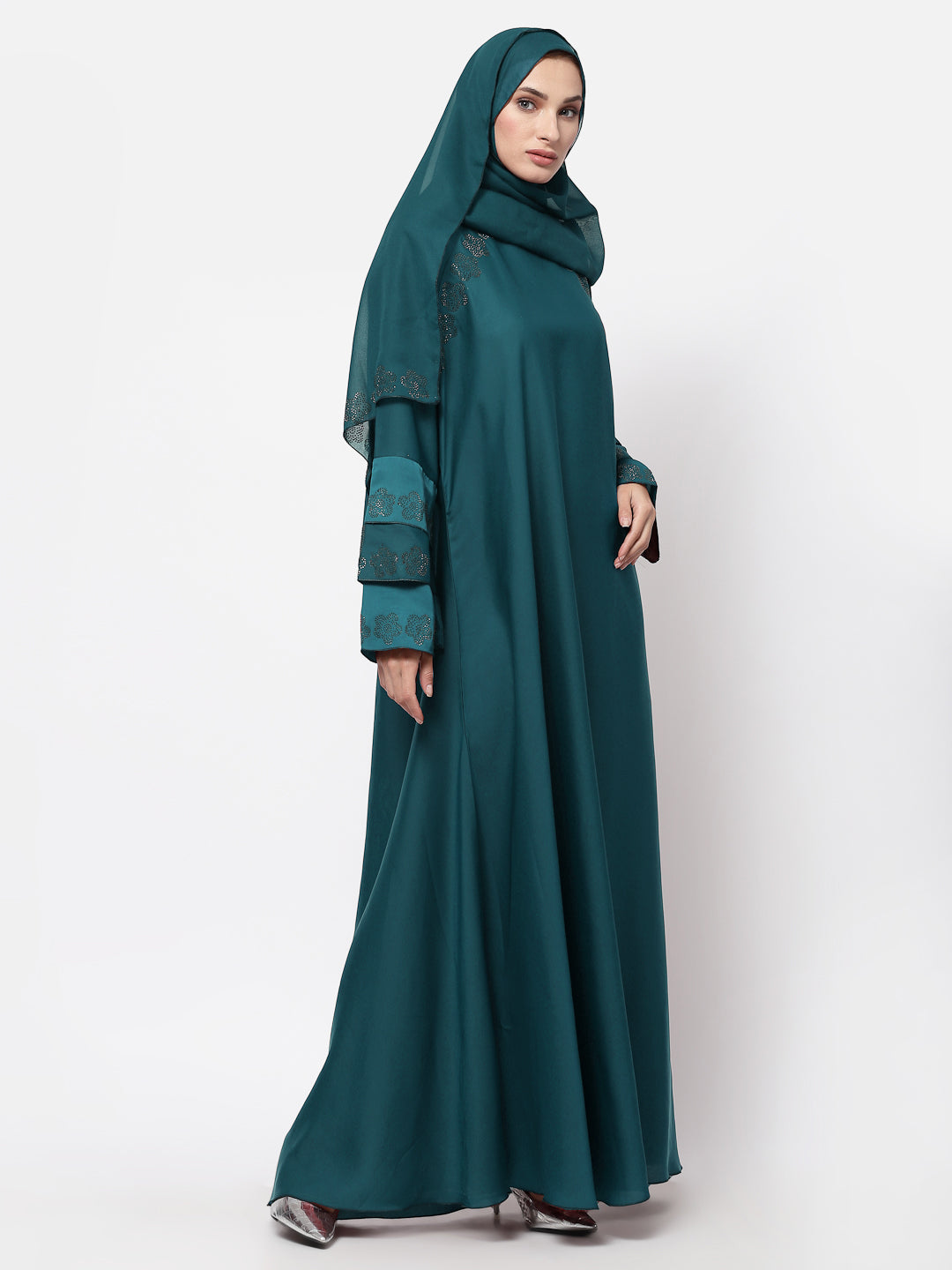 Klotthe Women Turquise Embellished Burqa With Scarves
