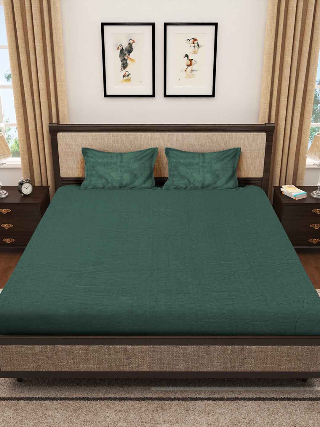 Woolen Fleece King Size Fitted Bedsheets with 2 Pillow Covers by KLOTTHE® (Winter Special)