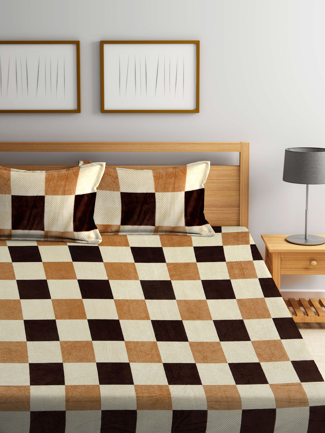 Klotthe Cream Geometric Woolen Fitted Double Bed Sheet with 2 Pillow Covers