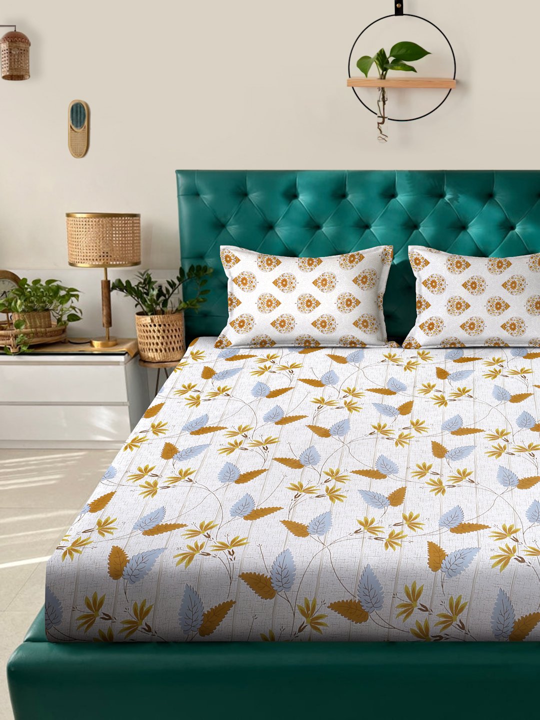 Cream Floral 400 TC Pure Cotton Fitted Double Bedsheet with 2 Pillow Covers