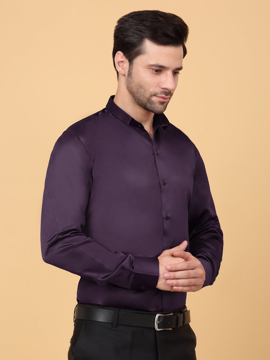 Klotthe Men Purple Solid Spread Collar Satin Formal Shirt