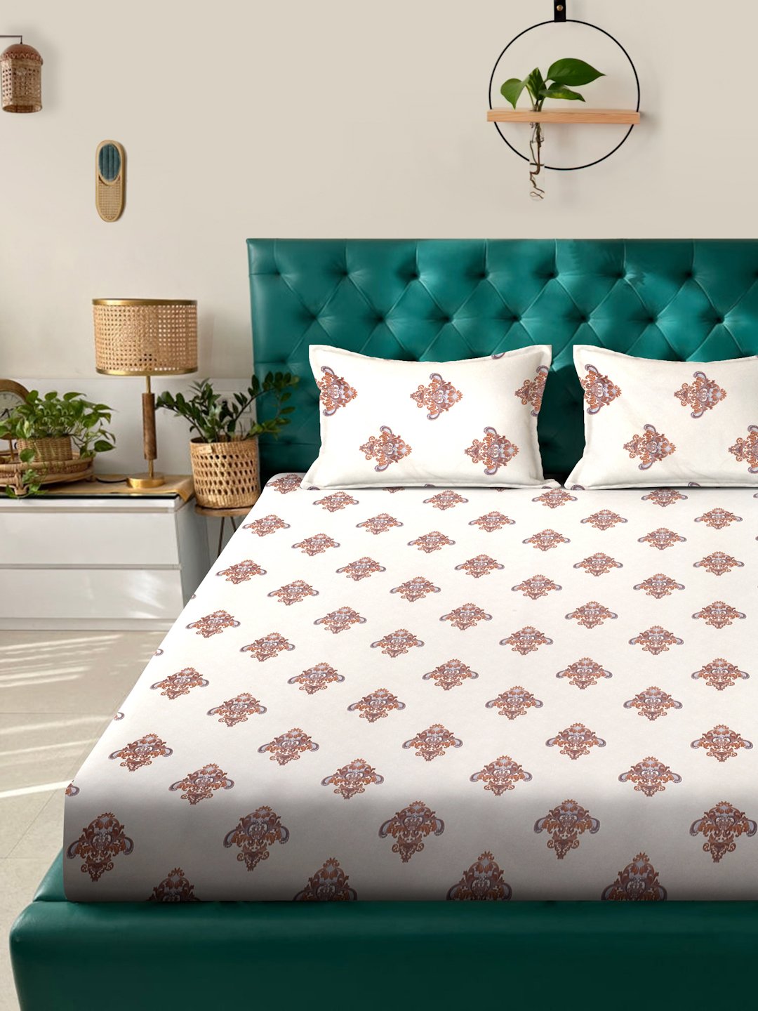 Cream Floral 300 TC Cotton Blend Fitted Double Bedsheet with 2 Pillow Covers