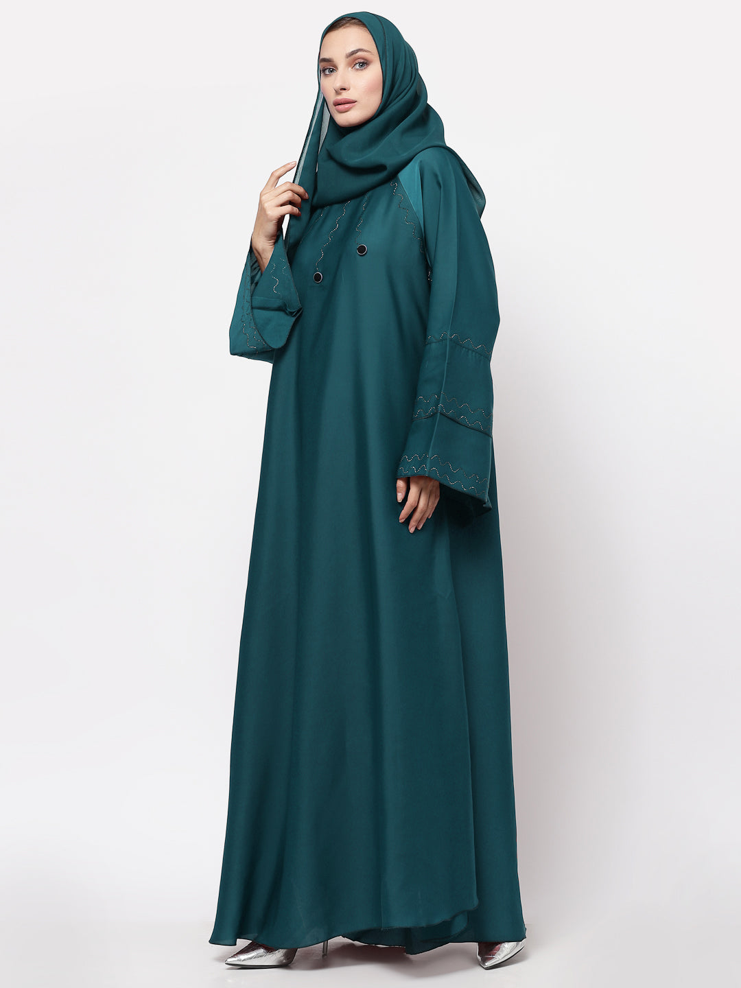 Klotthe Women Turquise Embellished Burqa With Scarves