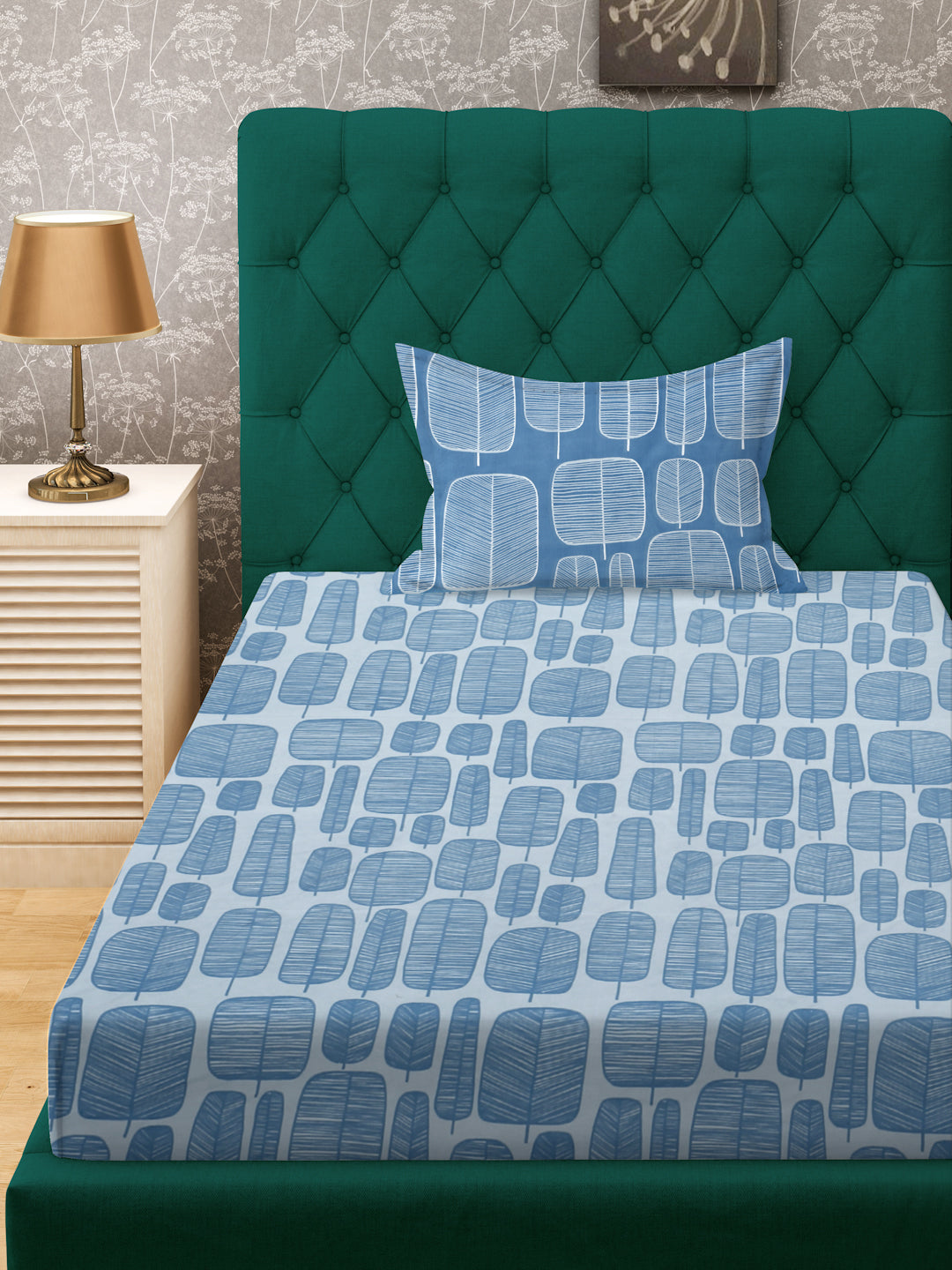 Klotthe Turquoise Geometric 300 TC Cotton Blend Fitted Single Bedsheet with Pillow Cover