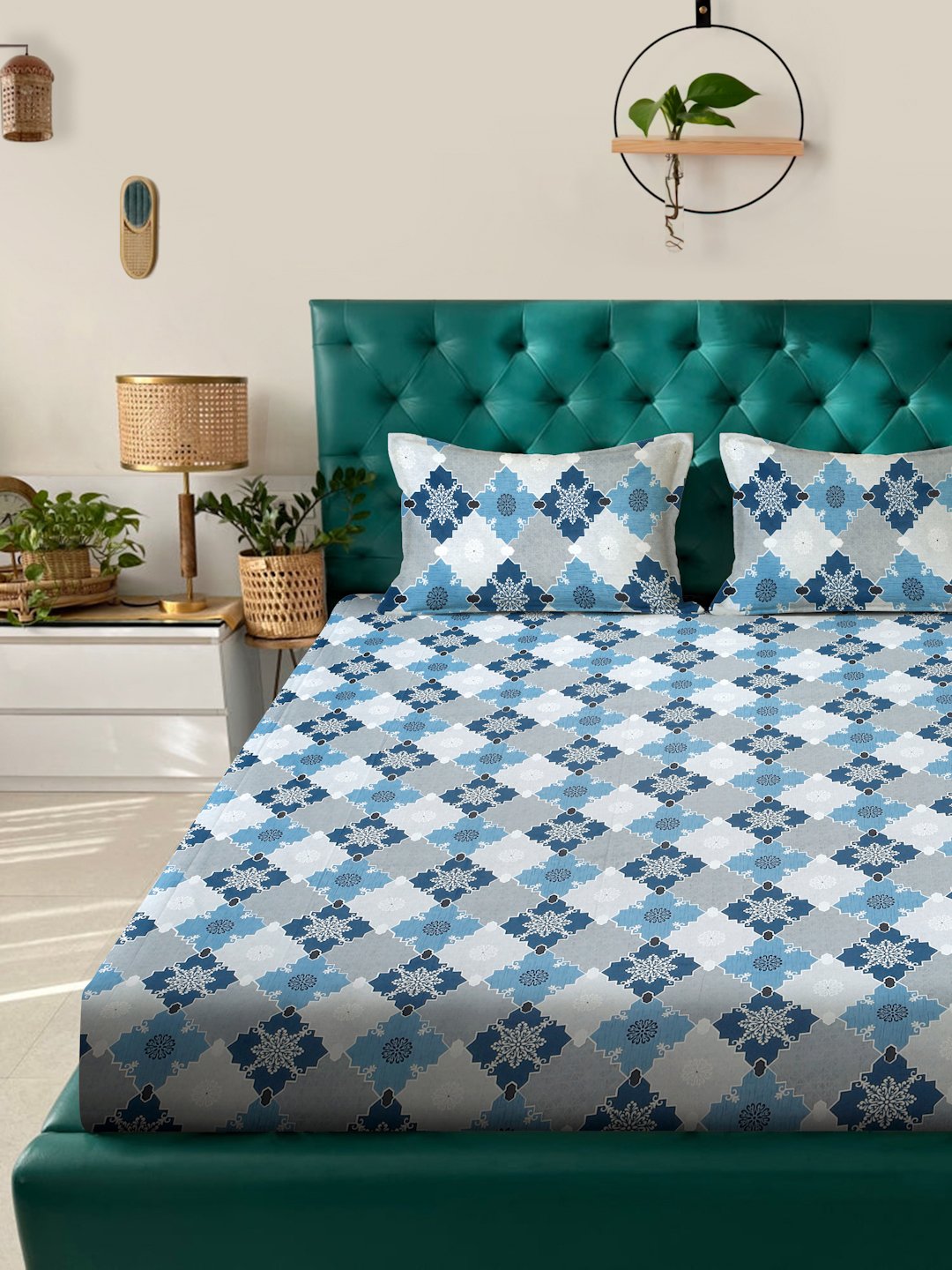 Blue Geometric 400 TC Pure Cotton Fitted Double Bedsheet with 2 Pillow Covers