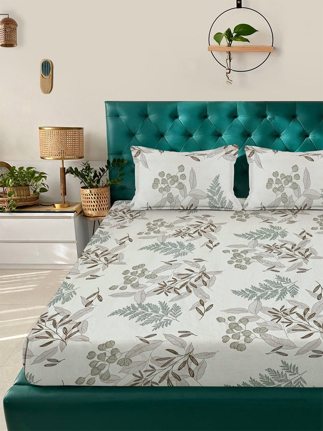 Cream Floral 300 TC Cotton Blend Fitted Double Bedsheet with 2 Pillow Covers