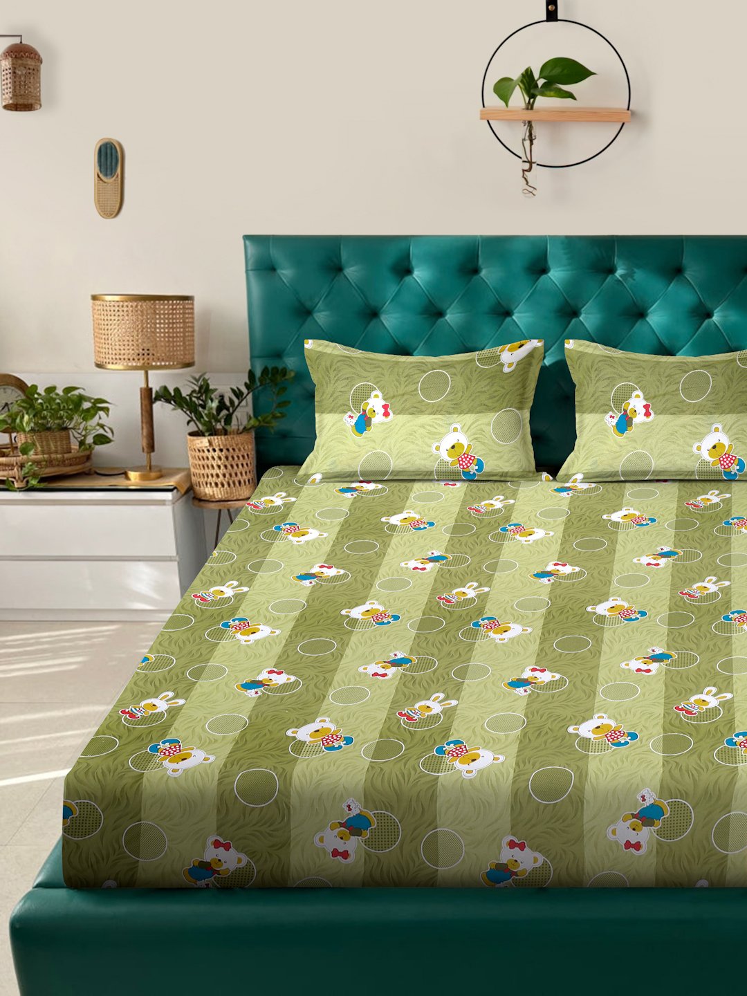 Green Cartoon Characters 400 TC Pure Cotton Fitted Double Bedsheet with 2 Pillow Covers