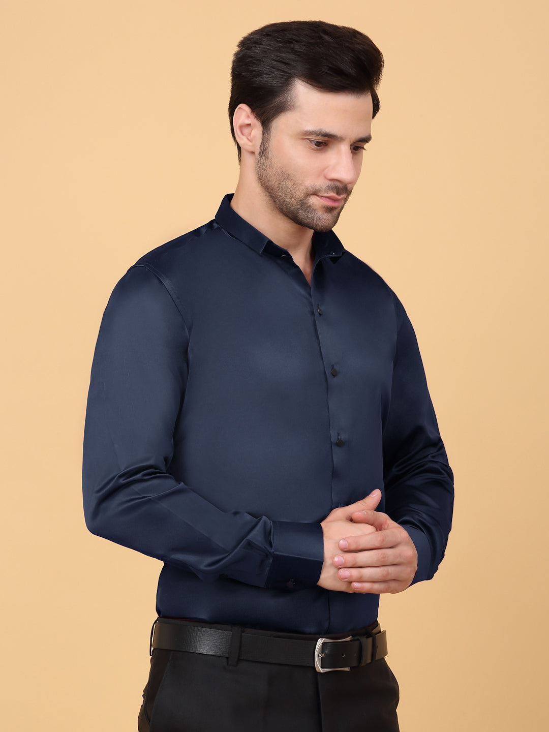 Klotthe Men NavyBlue Solid Spread Collar Satin Formal Shirt