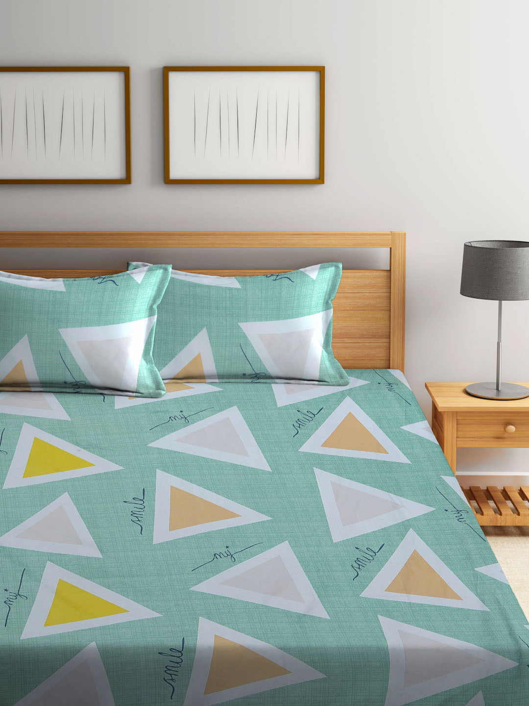 Klotthe Multi Geometric 300 TC Cotton Blend Elasticated Double Bedsheet with 2 Pillow Covers