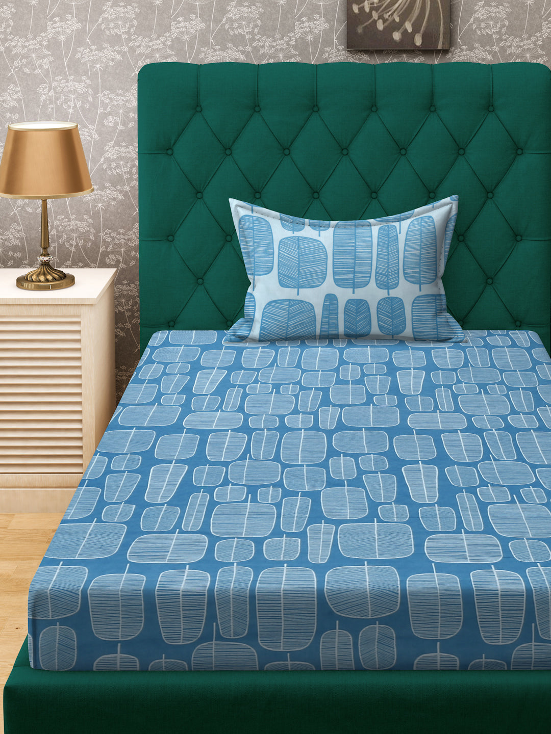 Klotthe Turquoise Geometric 300 TC Cotton Blend Single Bedsheet with Pillow Cover