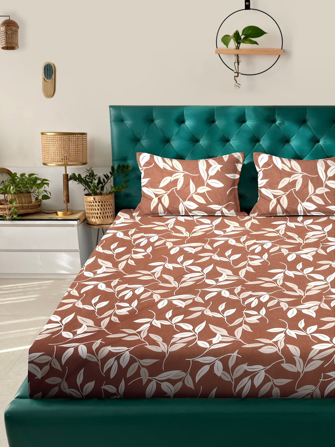Brown Floral 300 TC Cotton Blend Fitted Double Bedsheet with 2 Pillow Covers