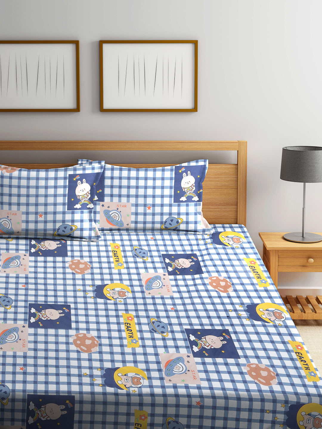 Klotthe Multicolor Cartoon Print Cotton Blend Elasticated Double BedSheet With 2 Pillow Covers