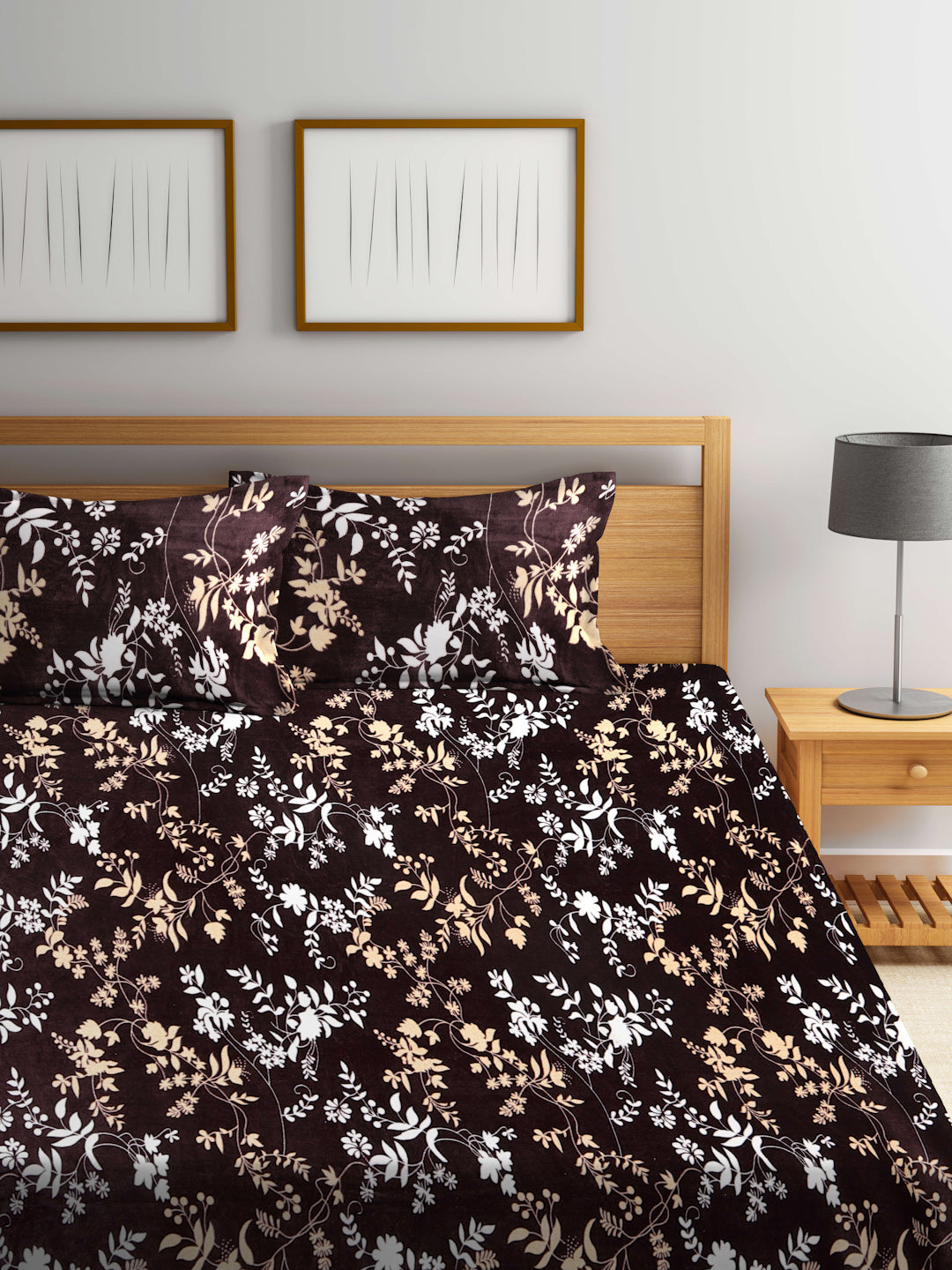 Klotthe Brown Floral Woolen Fitted Double Bed Sheet with 2 Pillow Covers