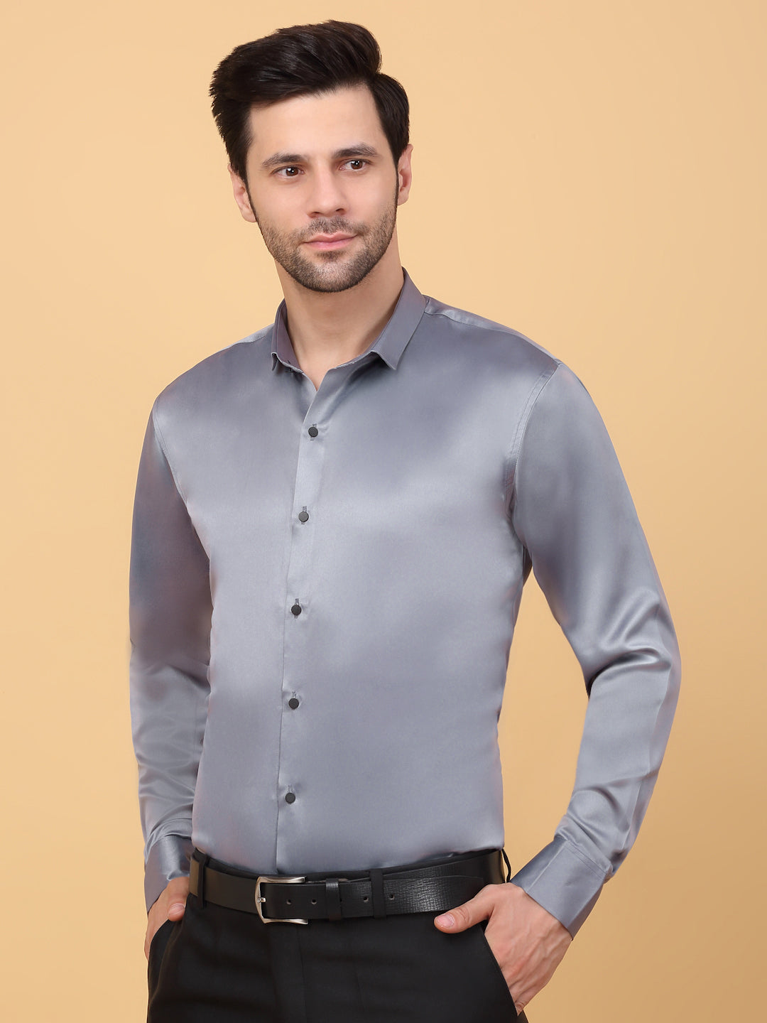 Klotthe Men Grey Solid Spread Collar Satin Formal Shirt
