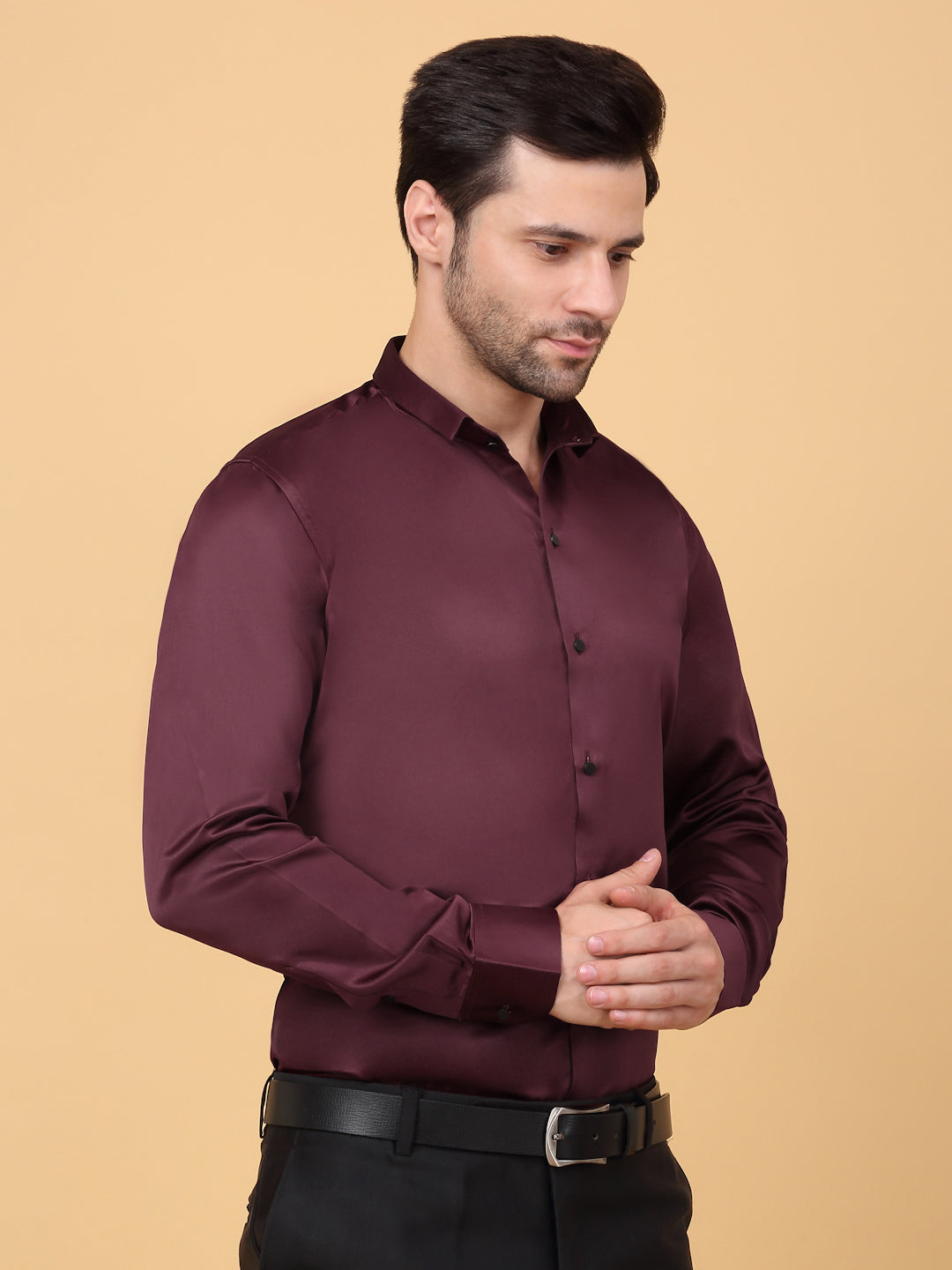 Klotthe Men Maroon Solid Spread Collar Satin Formal Shirt