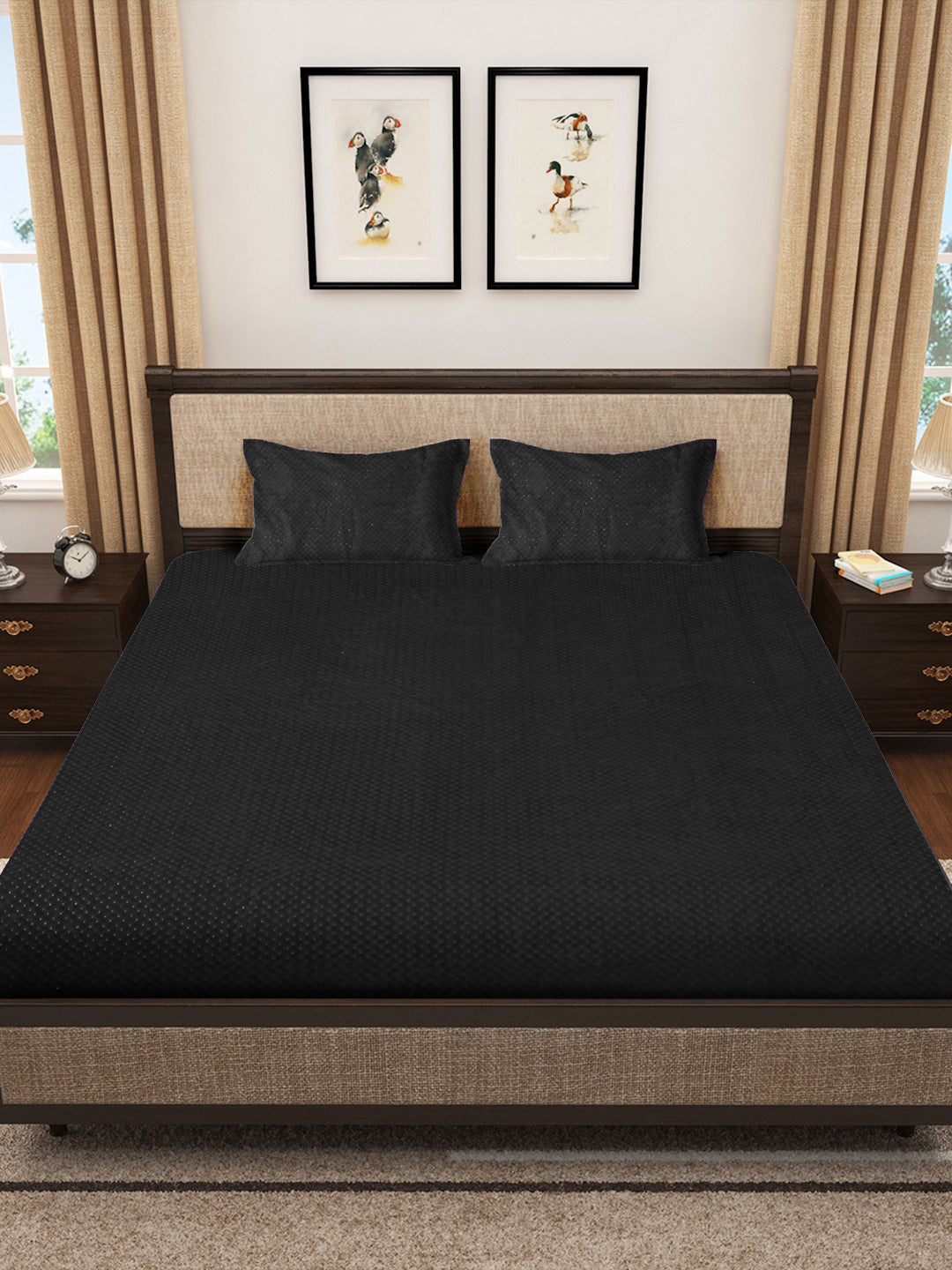 Klotthe Black Abstract Woolen Fitted Double Bed Sheet with 2 Pillow Covers