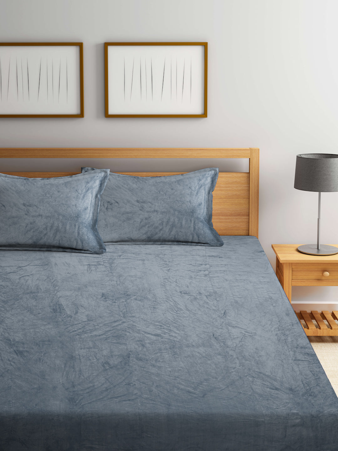Winter Special Woolen Fleece King Size Bedsheets with 2 Pillow Covers by KLOTTHE®