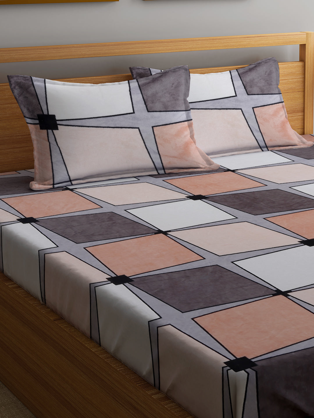Winter Special Woolen Fleece King Size Bedsheets with 2 Pillow Covers by KLOTTHE®