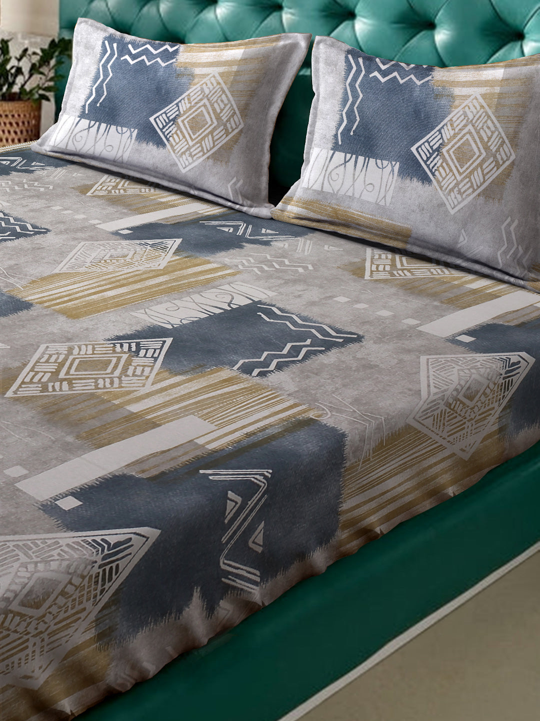 Klotthe Grey Geometric 400 TC Pure Cotton Fitted Double Bedsheet with 2 Pillow Covers