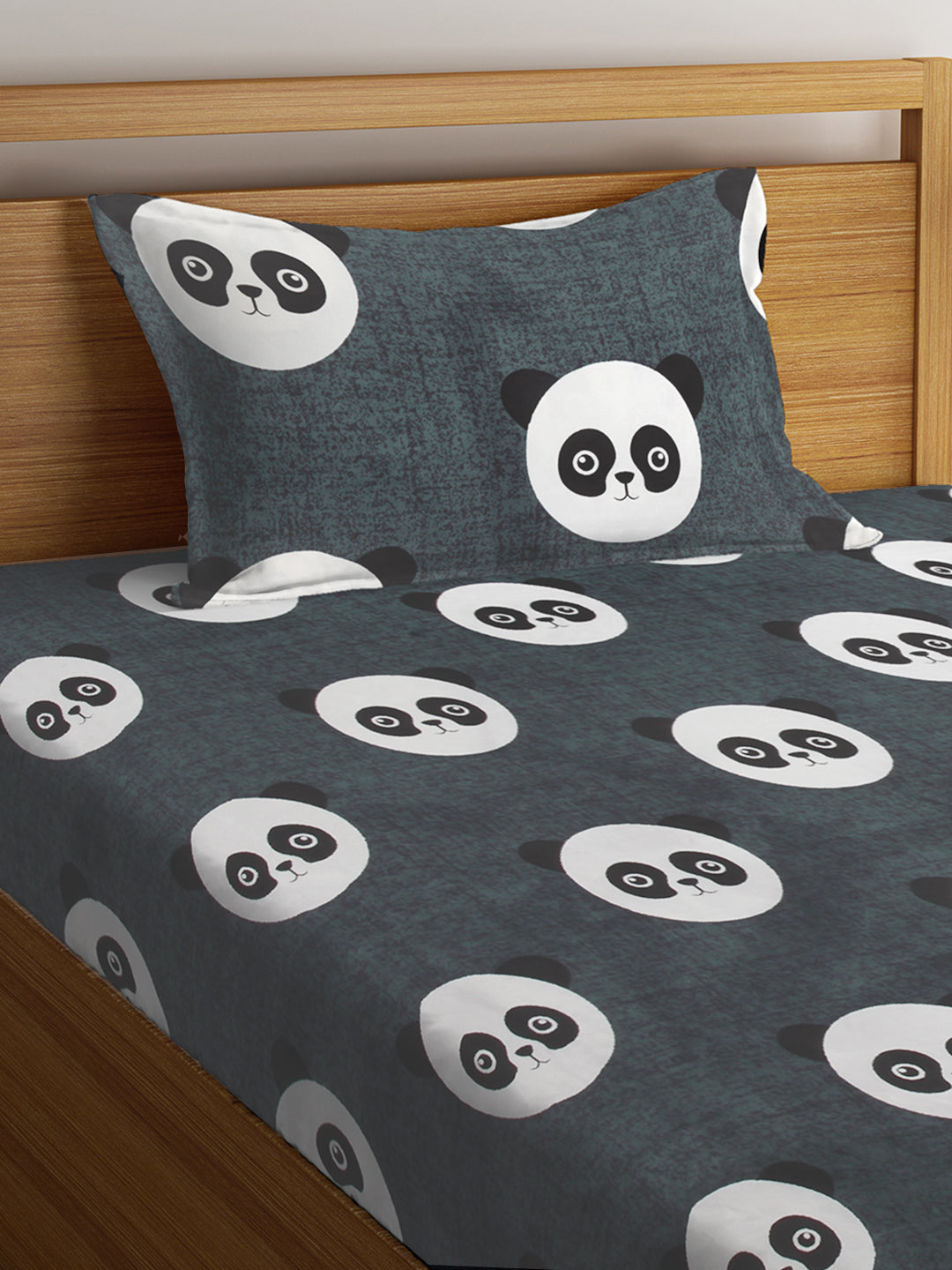 KLOTTHE Black Polycotton Cartoon Characters BedSheet With 1 Pillow Cover (225X150 cm)