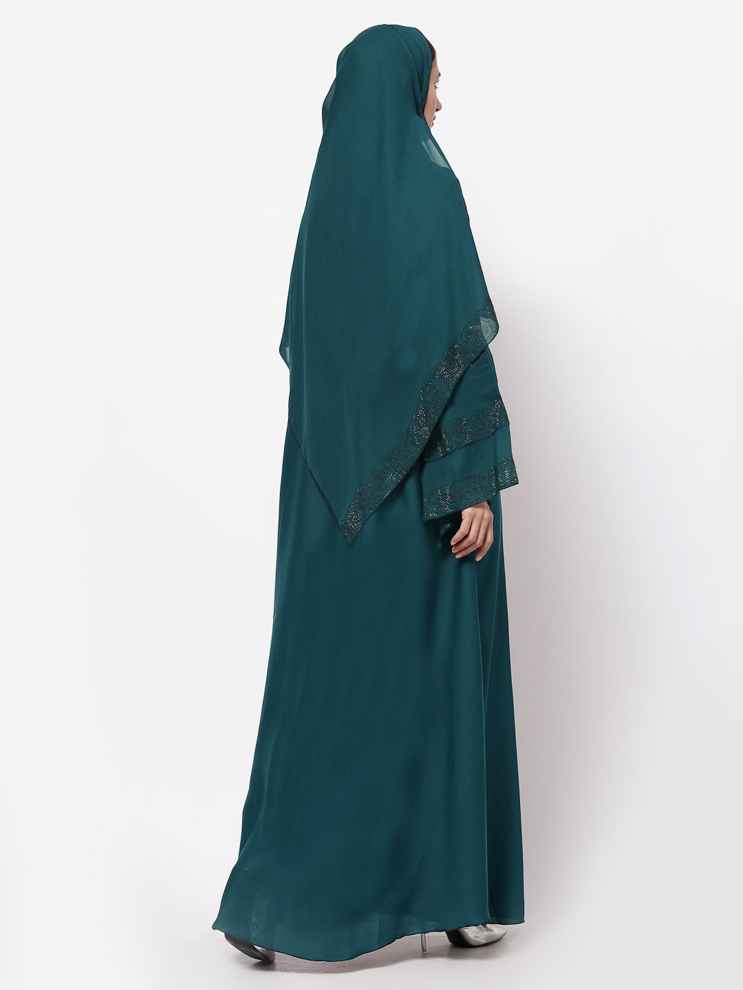 Klotthe Women Turquise Embellished Burqa With Scarves