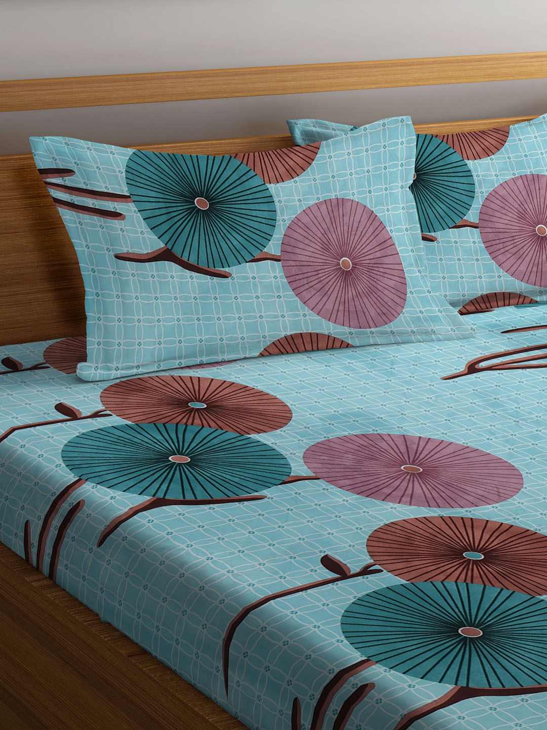 Klotthe Multi Floral 300 TC Cotton Blend Elasticated Double Bedsheet with 2 Pillow Covers