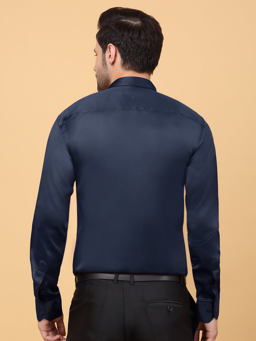 Klotthe Men NavyBlue Solid Spread Collar Satin Formal Shirt