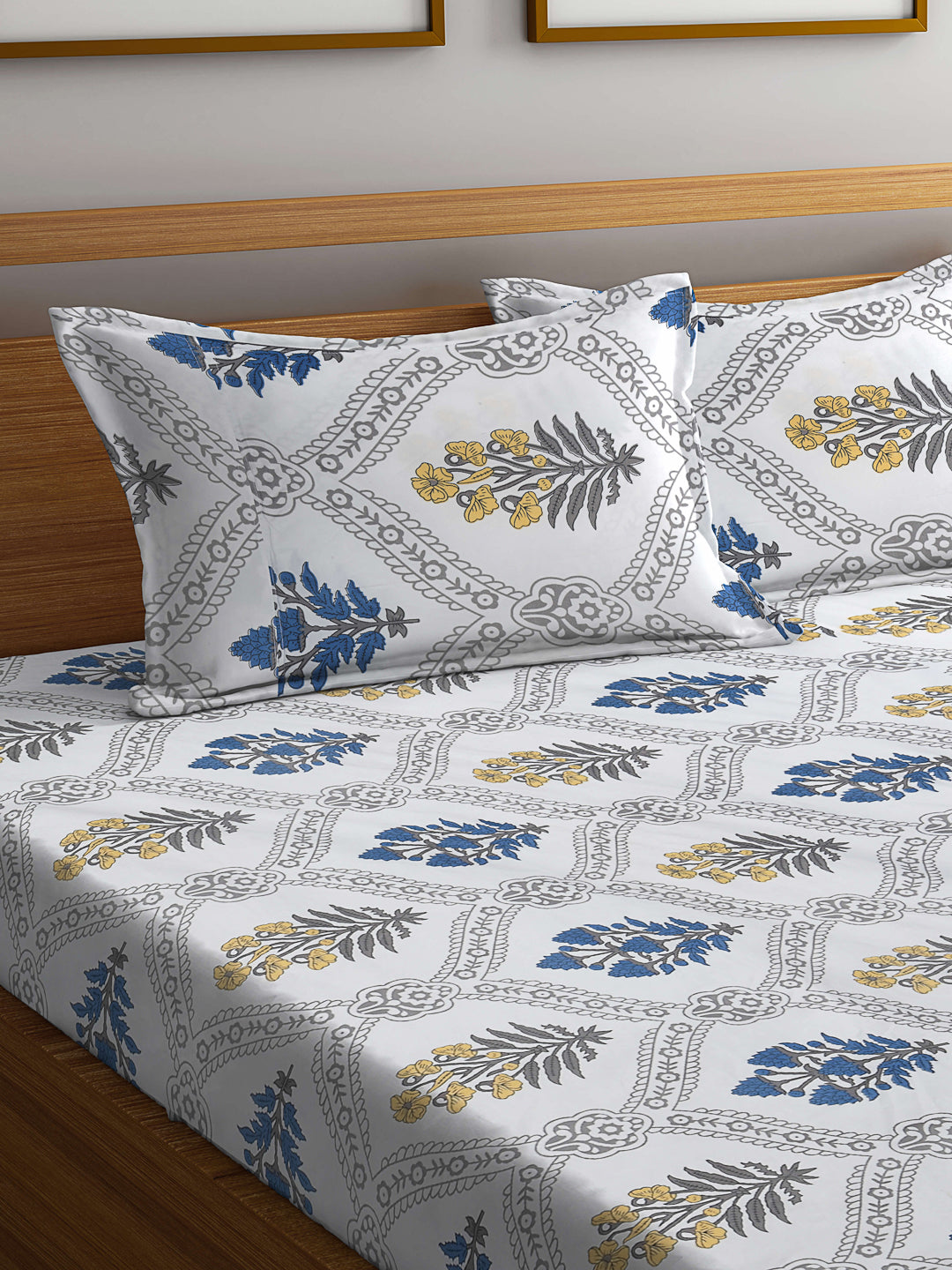 Klotthe Multicolor Floral 300 TC Cotton Blend Fitted Double Bedsheet with 2 Pillow Covers