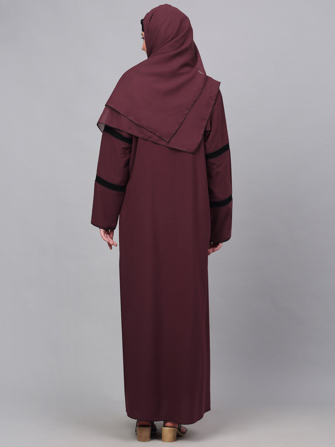 Klotthe Women Maroon Embellished Burqa With Scarves