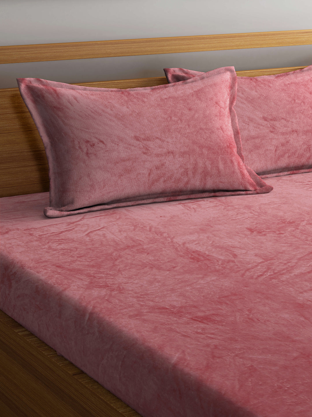 Klotthe Rust Solid Woolen Fitted Double Bed Sheet with 2 Pillow Covers