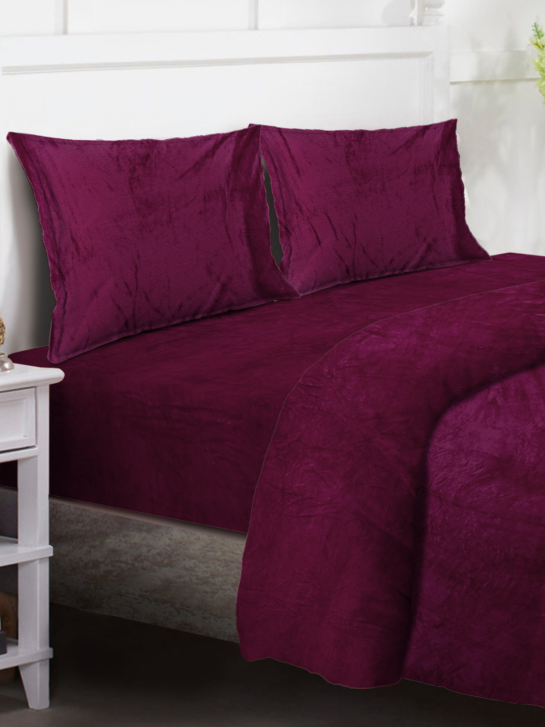 Klotthe Maroon Solid Woolen Mild Winter Double King Bedding Set