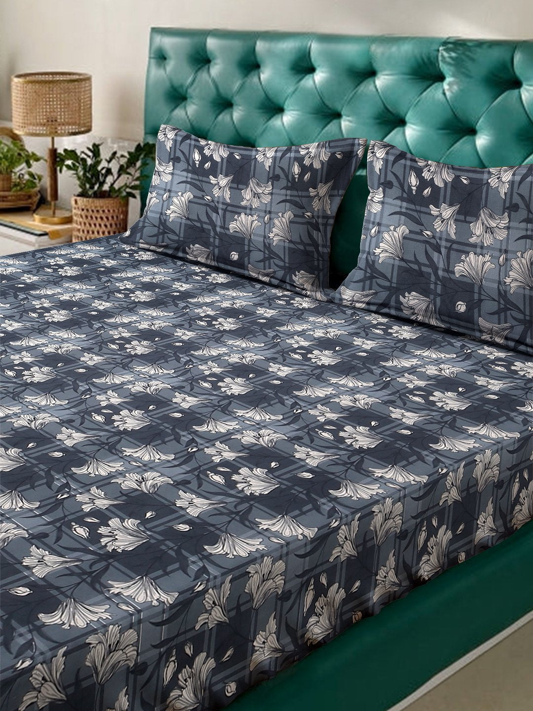 Grey Floral 300 TC Cotton Blend Fitted Double Bedsheet with 2 Pillow Covers