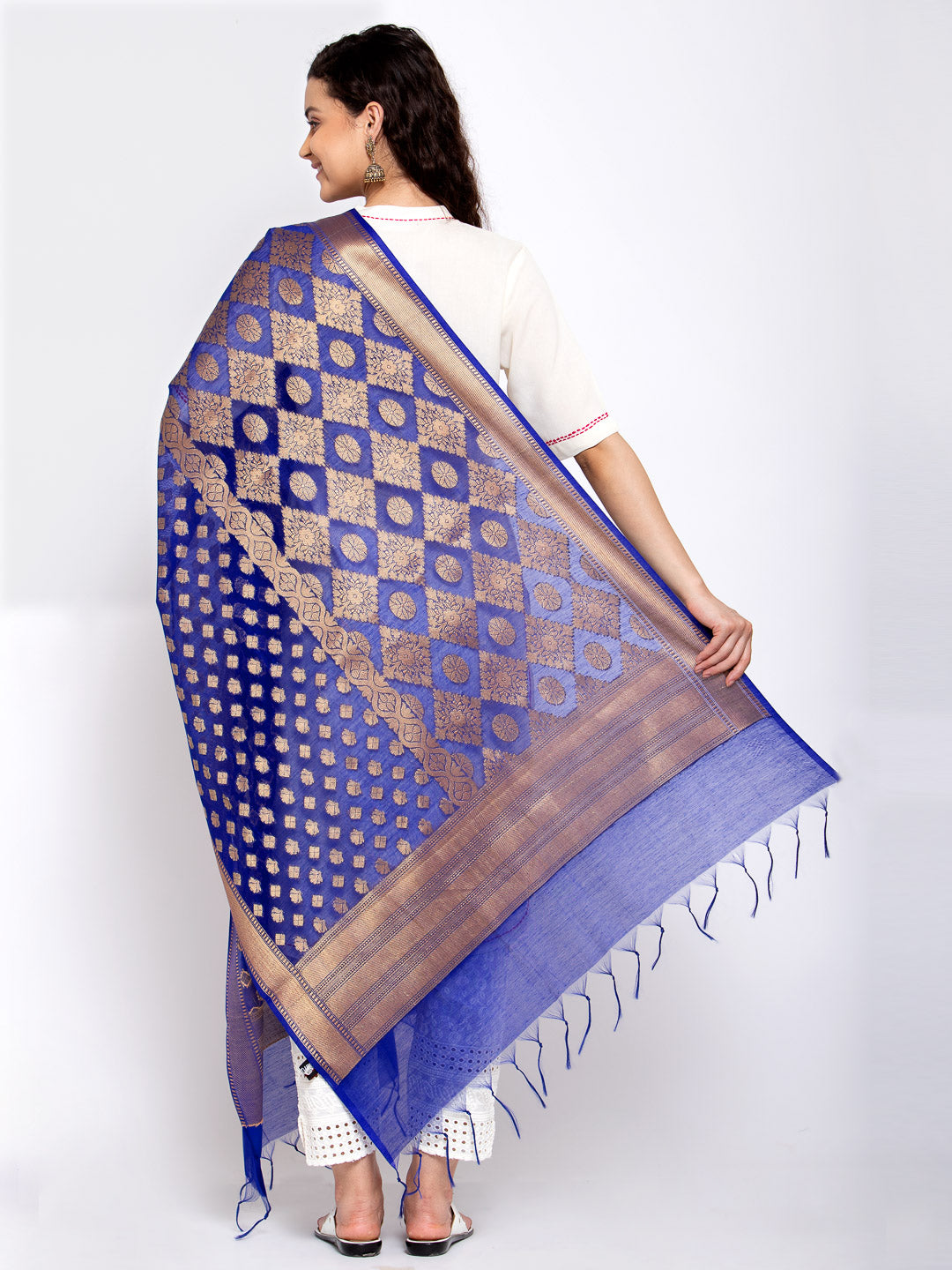 KLOTTHE Blue Silk Blend Paisley Dupatta (230 cmX90 cm)