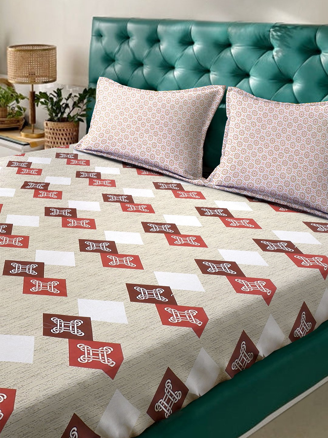 Beige Geometric 400 TC Pure Cotton Fitted Double Bedsheet with 2 Pillow Covers