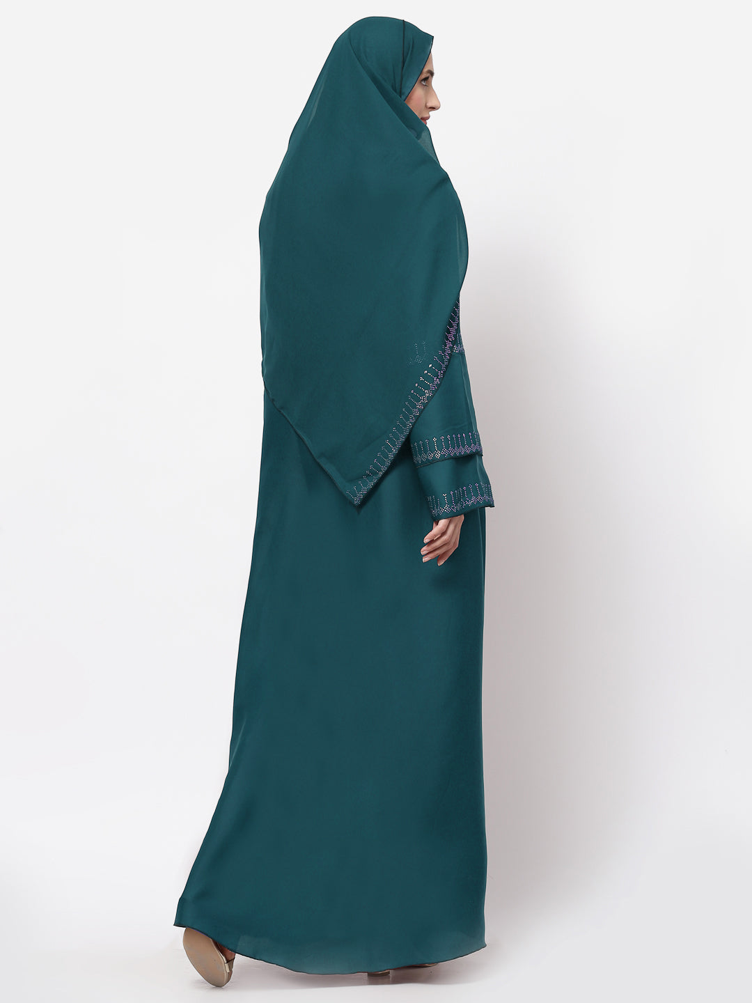 Klotthe Women Turquise Embellished Burqa With Scarves