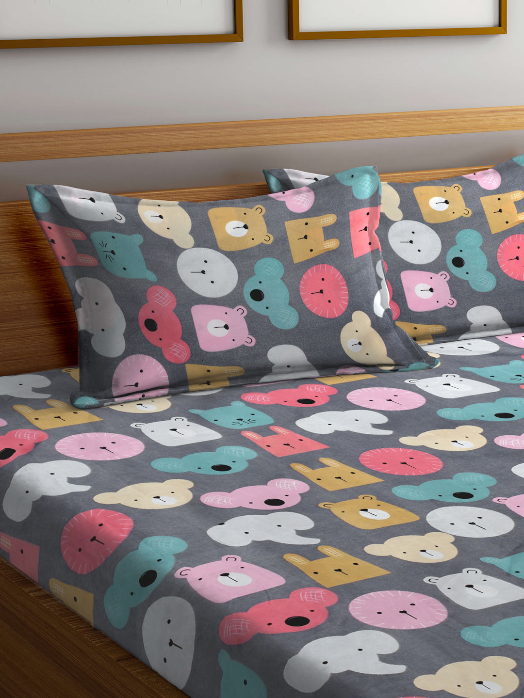 King Size Elastic Fitted Bedsheet with 2 Pillow Covers by KLOTTHEĀ® (Kid's Edition)