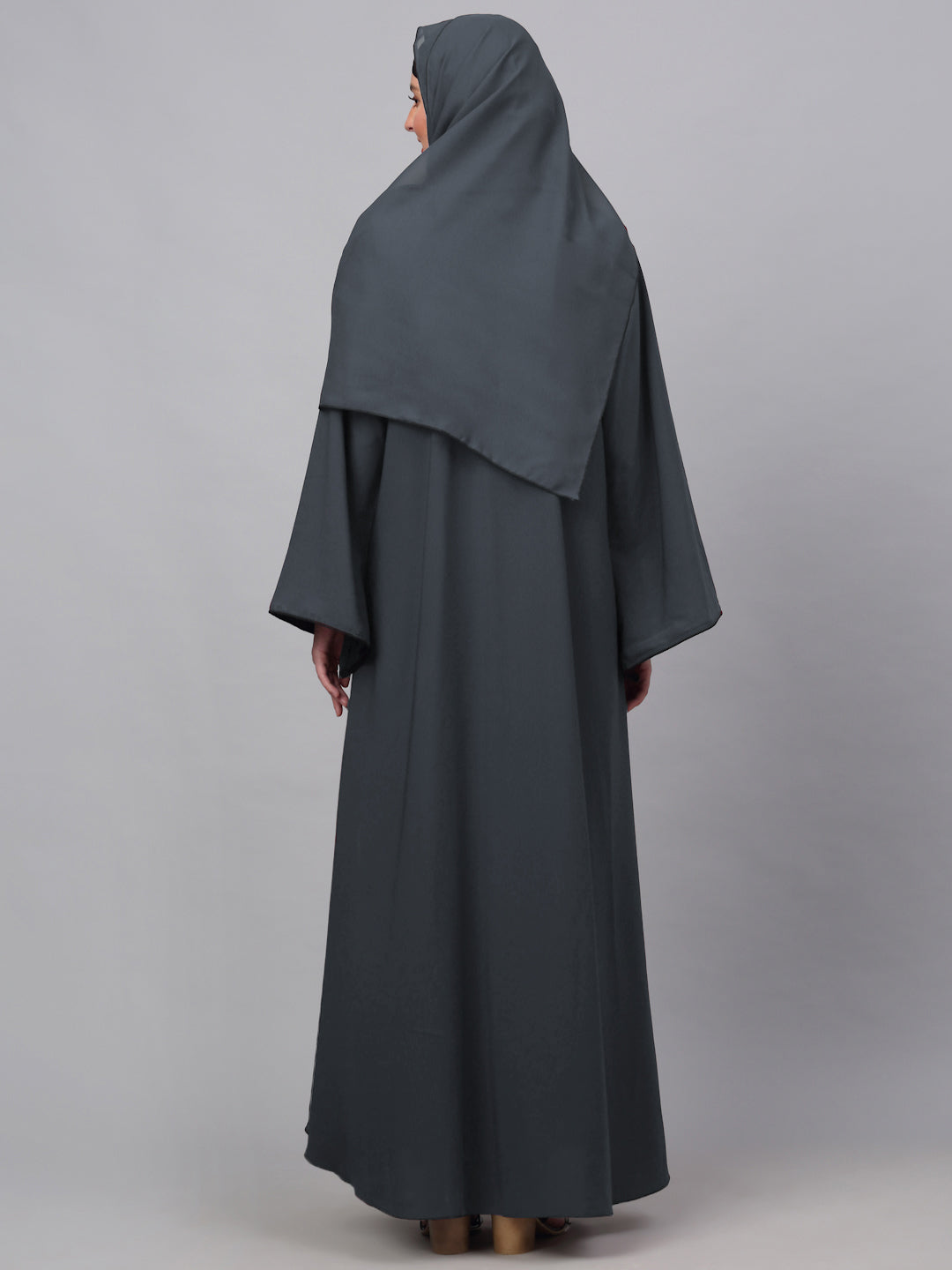Klotthe Women Grey Embellished Burqa With Scarves