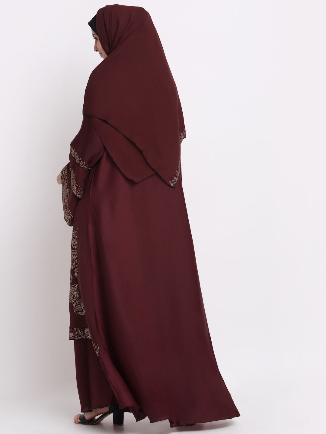 Klotthe Women Maroon Embellished Burqa With Scarves