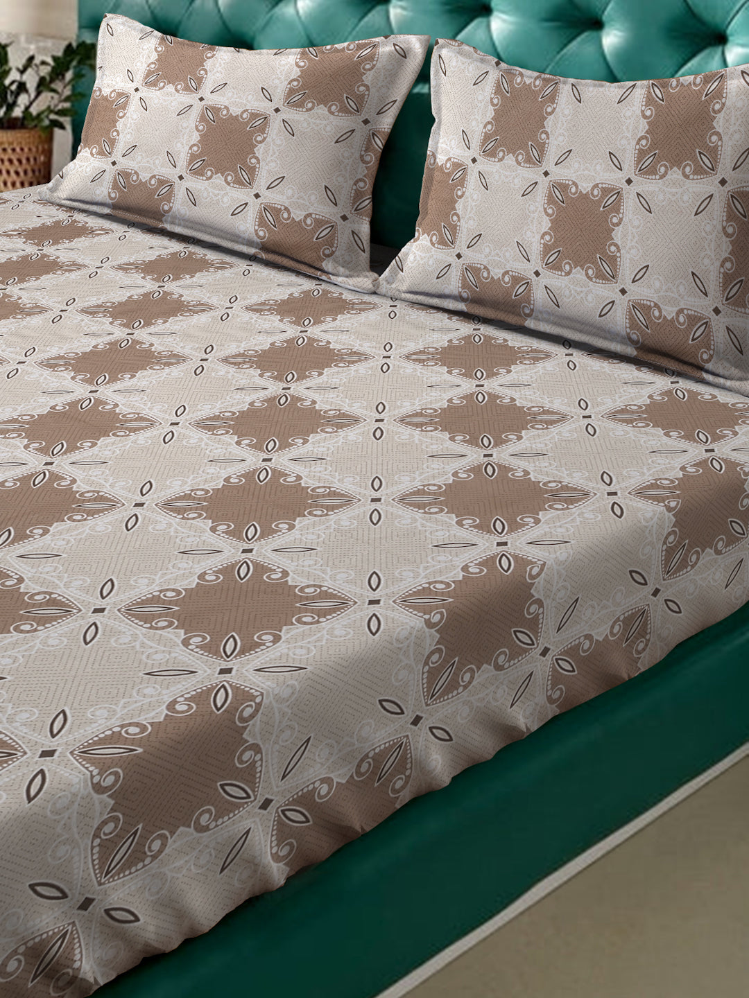 Klotthe Brown Floral 400 TC Pure Cotton Double Bedsheet with 2 Pillow Covers