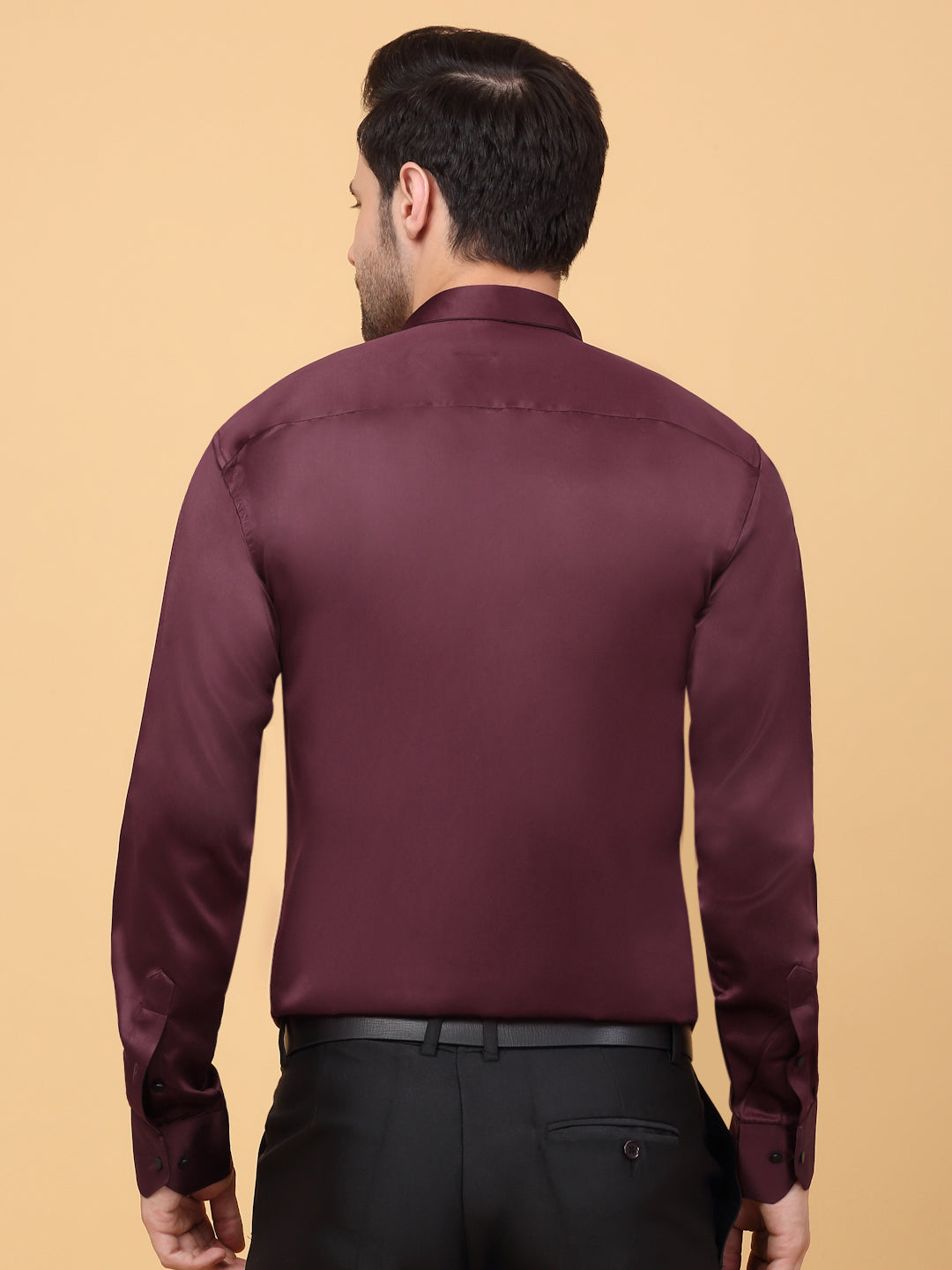 Klotthe Men Maroon Solid Spread Collar Satin Formal Shirt