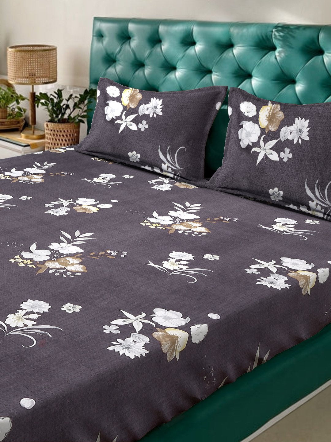 Brown Floral 300 TC Cotton Blend Fitted Double Bedsheet with 2 Pillow Covers